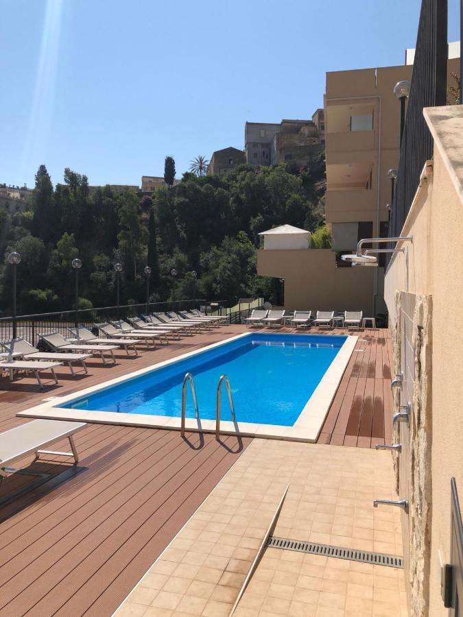 Casa Vacanza "Ilenia" - Taormina Exteriör bild